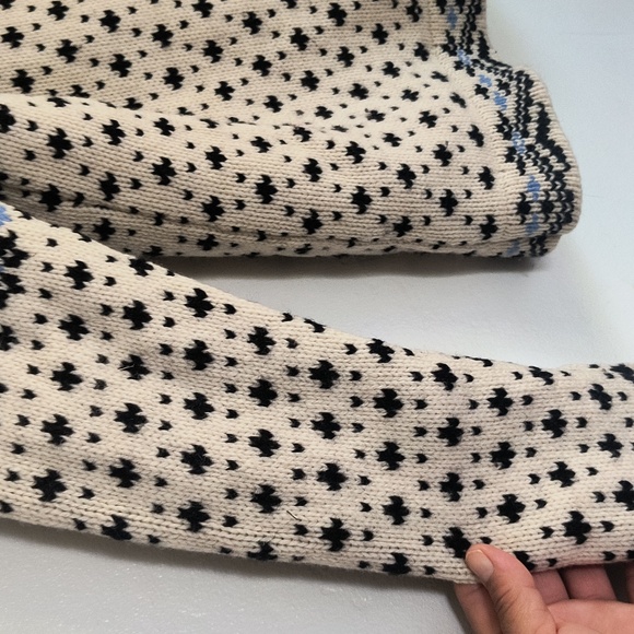 L.L. Bean Cream and Black Blue Nordic Fair Isle 100% Lambswool Cardigan Sz XL Wo - Picture 8 of 17